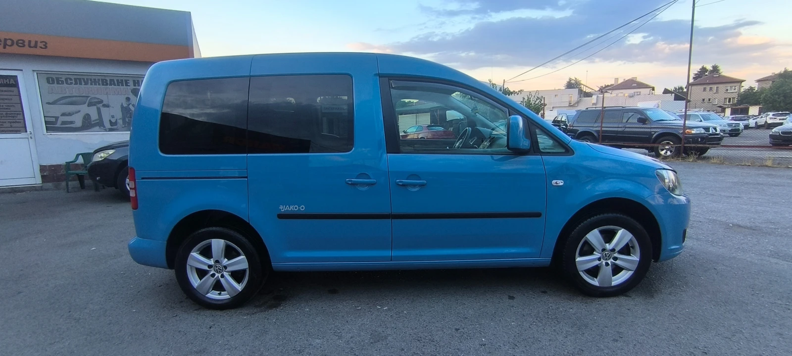 VW Caddy 1.2-105кс-газ.инж. - изображение 6