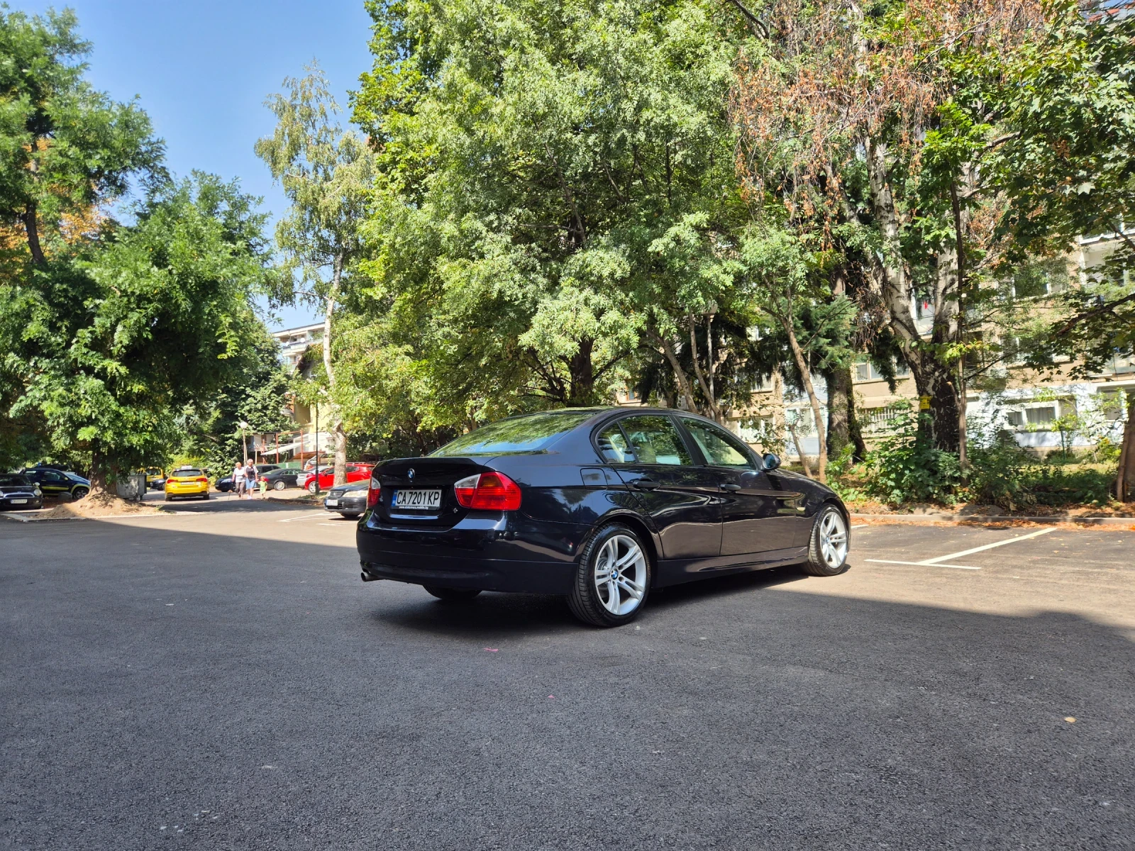 BMW 320  - изображение 5