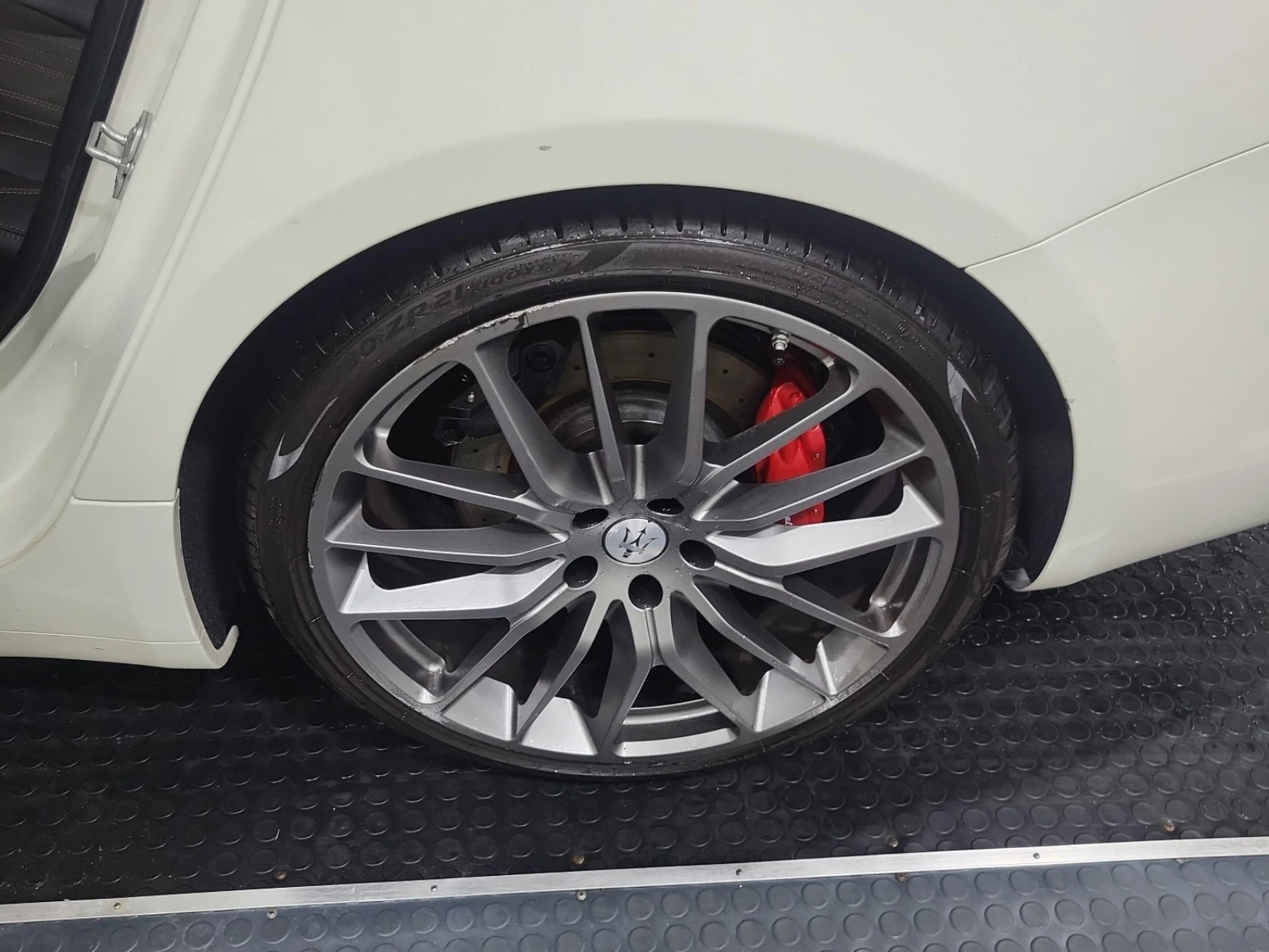 Maserati Ghibli S Q4 GRANLUSSO* *    | Mobile.bg   14