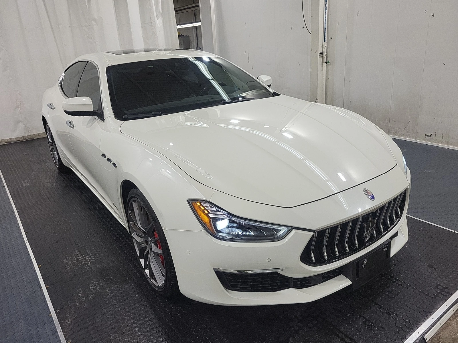 Maserati Ghibli S Q4 GRANLUSSO* *    | Mobile.bg   2