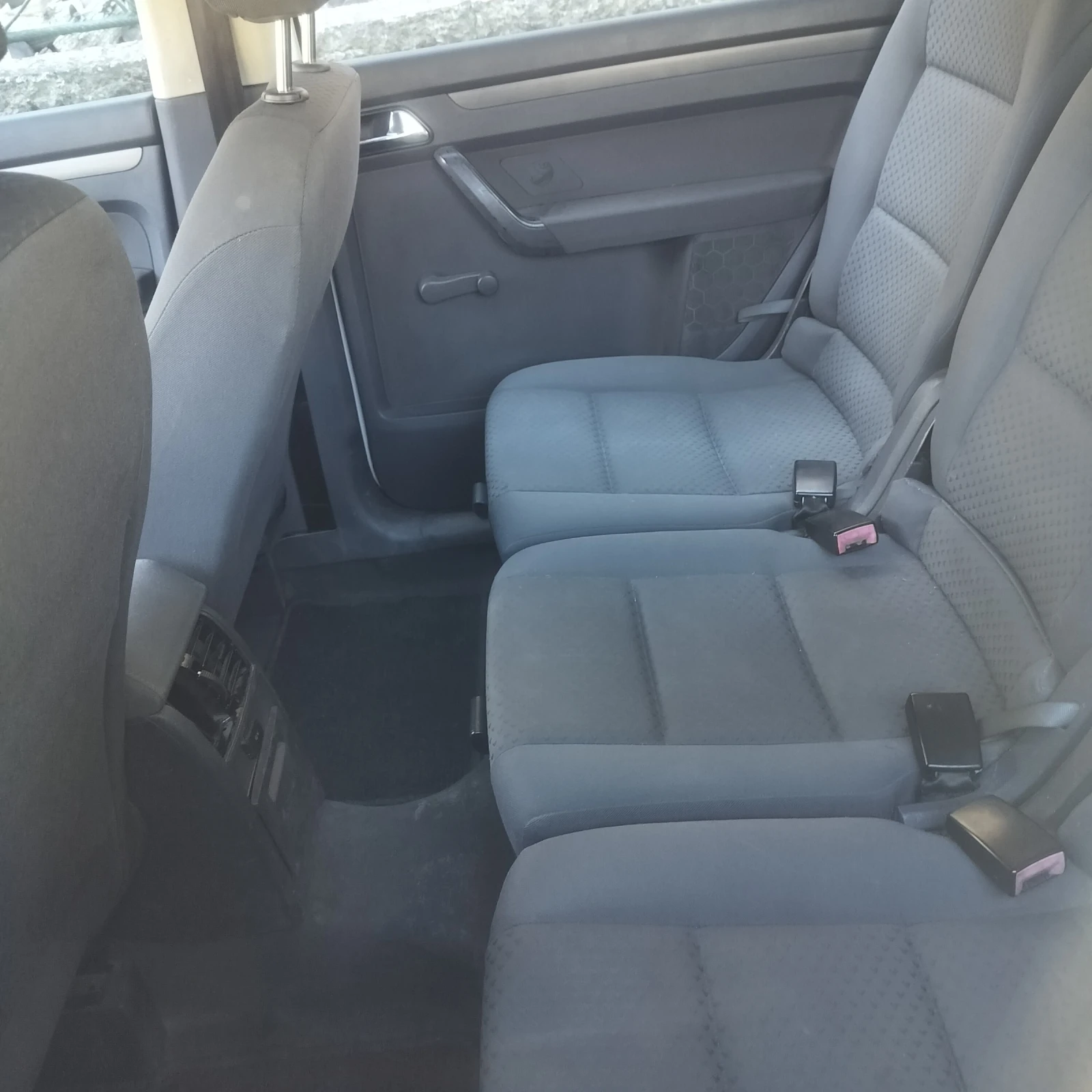 VW Touran  - изображение 7