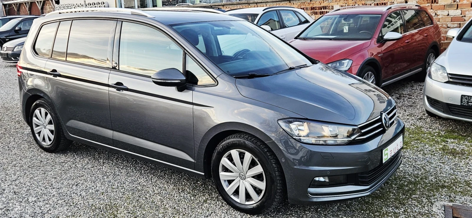 VW Touran 2.0TDI SOUND - изображение 3