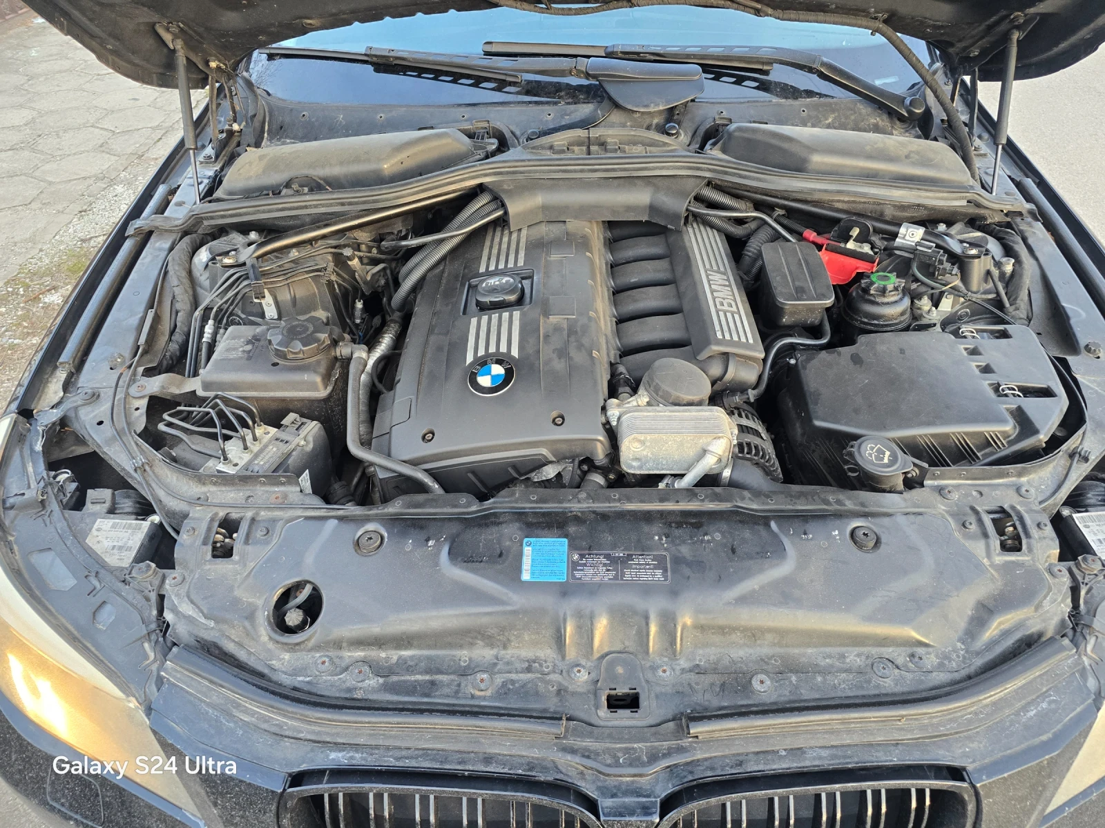 BMW 525 525i 218k N53B30A - изображение 4