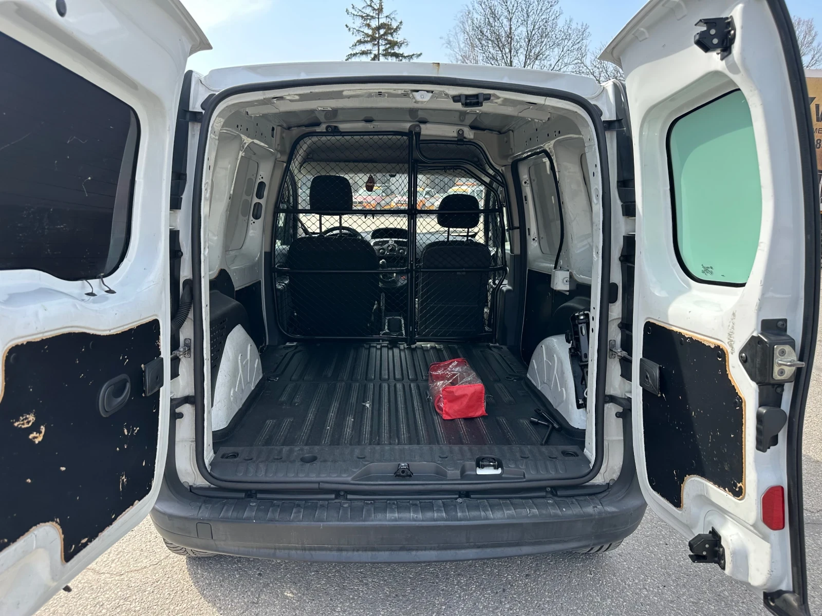 Renault Kangoo EURO 6 2017, снимка 12 - Автомобили и джипове - 53713804