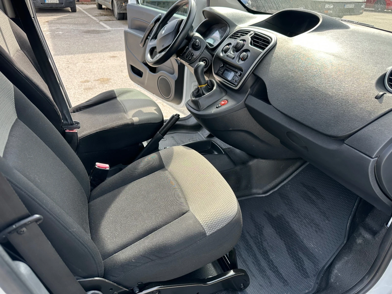 Renault Kangoo EURO 6 2017 - изображение 8