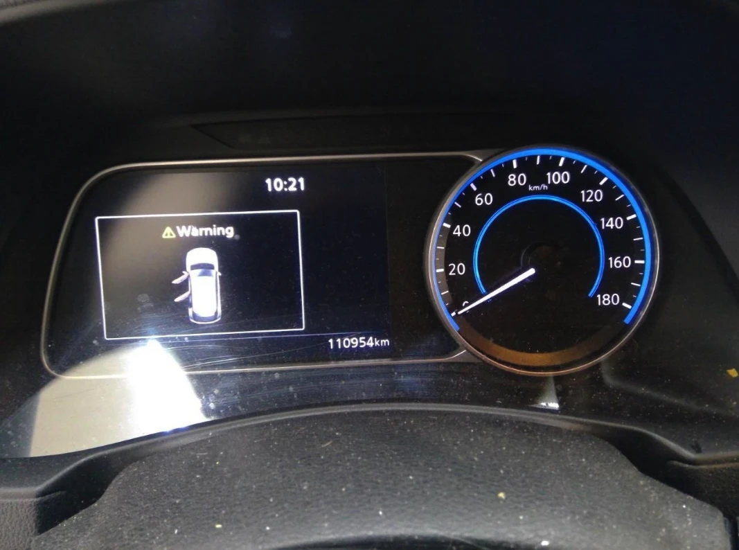 Nissan Leaf  40 kWh N-connecta SOH, снимка 7 - Автомобили и джипове - 53986415