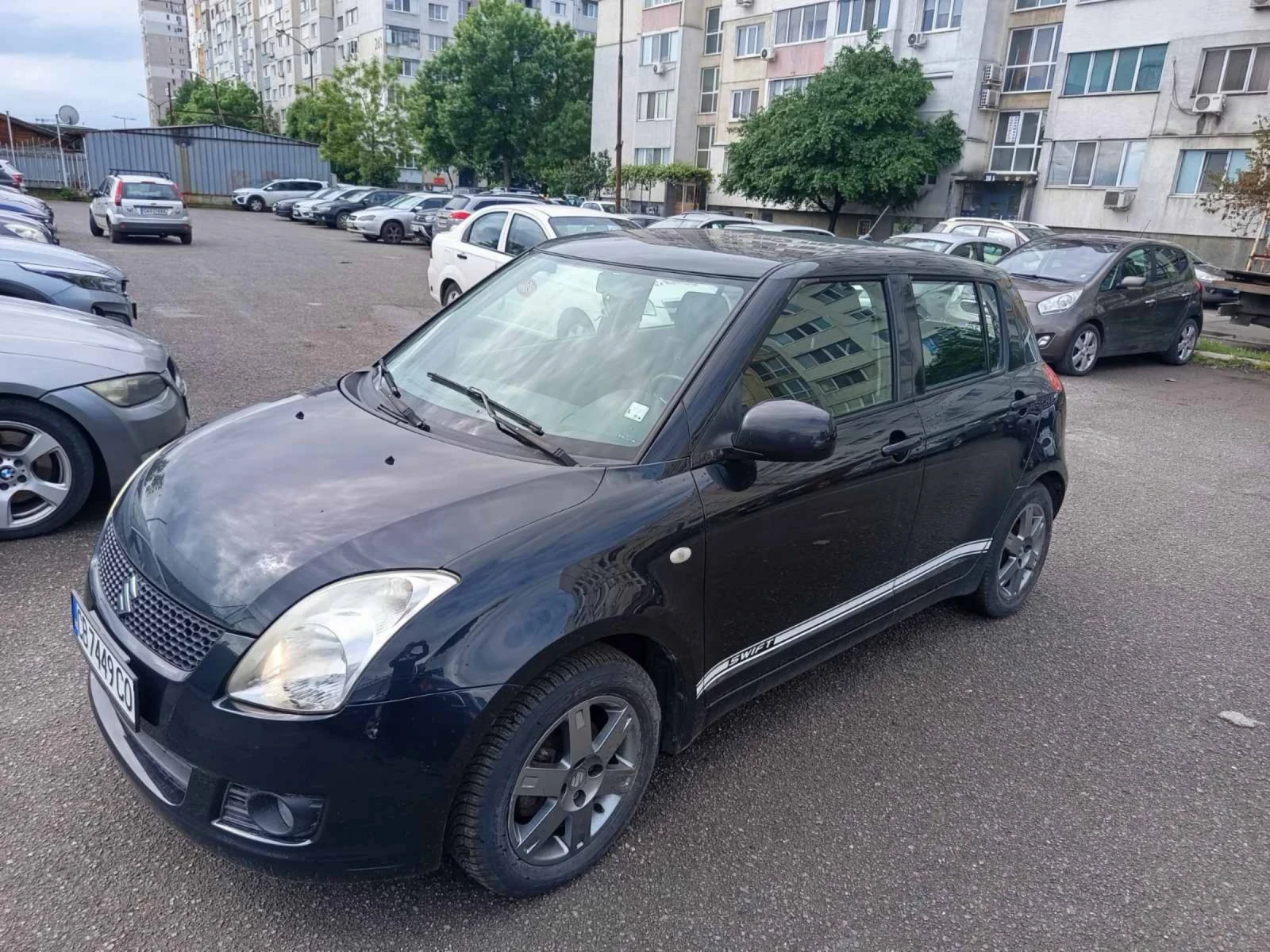 Suzuki Swift, снимка 3 - Автомобили и джипове - 54357703