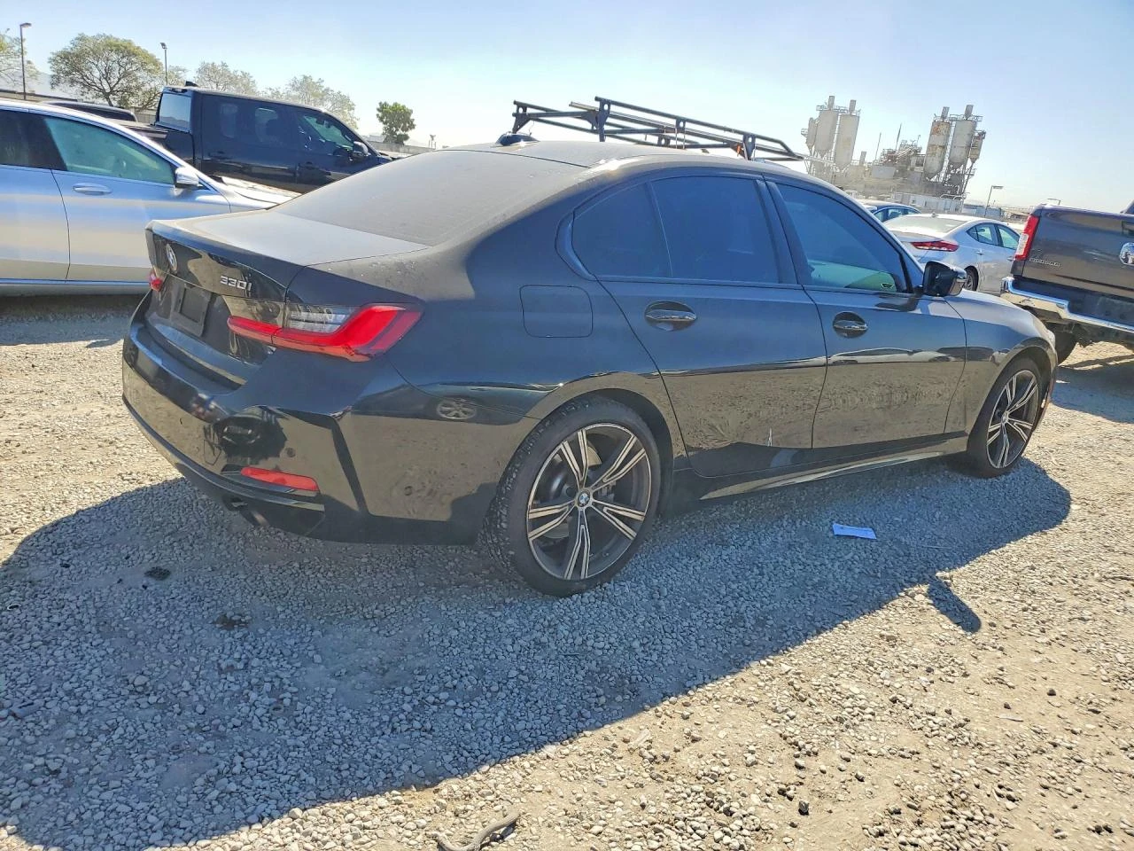 BMW 330 2.0l I, снимка 3 - Автомобили и джипове - 54394080