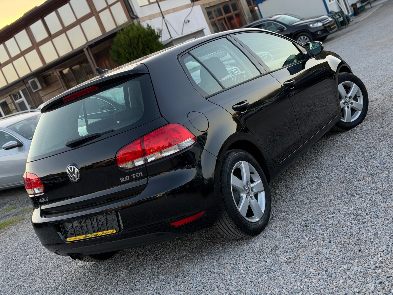 VW Golf 2.0TDI 140кс 6ск НАВИ ПОДГРЕВ , снимка 6 - Автомобили и джипове - 54457666