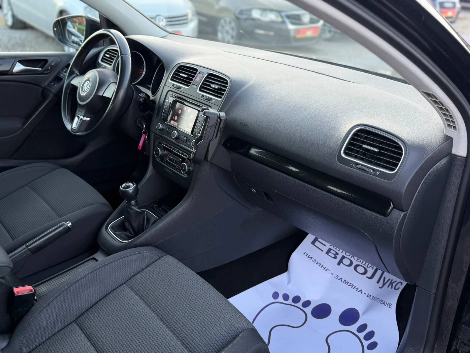 VW Golf 2.0TDI 140кс 6ск НАВИ ПОДГРЕВ , снимка 15 - Автомобили и джипове - 54457666