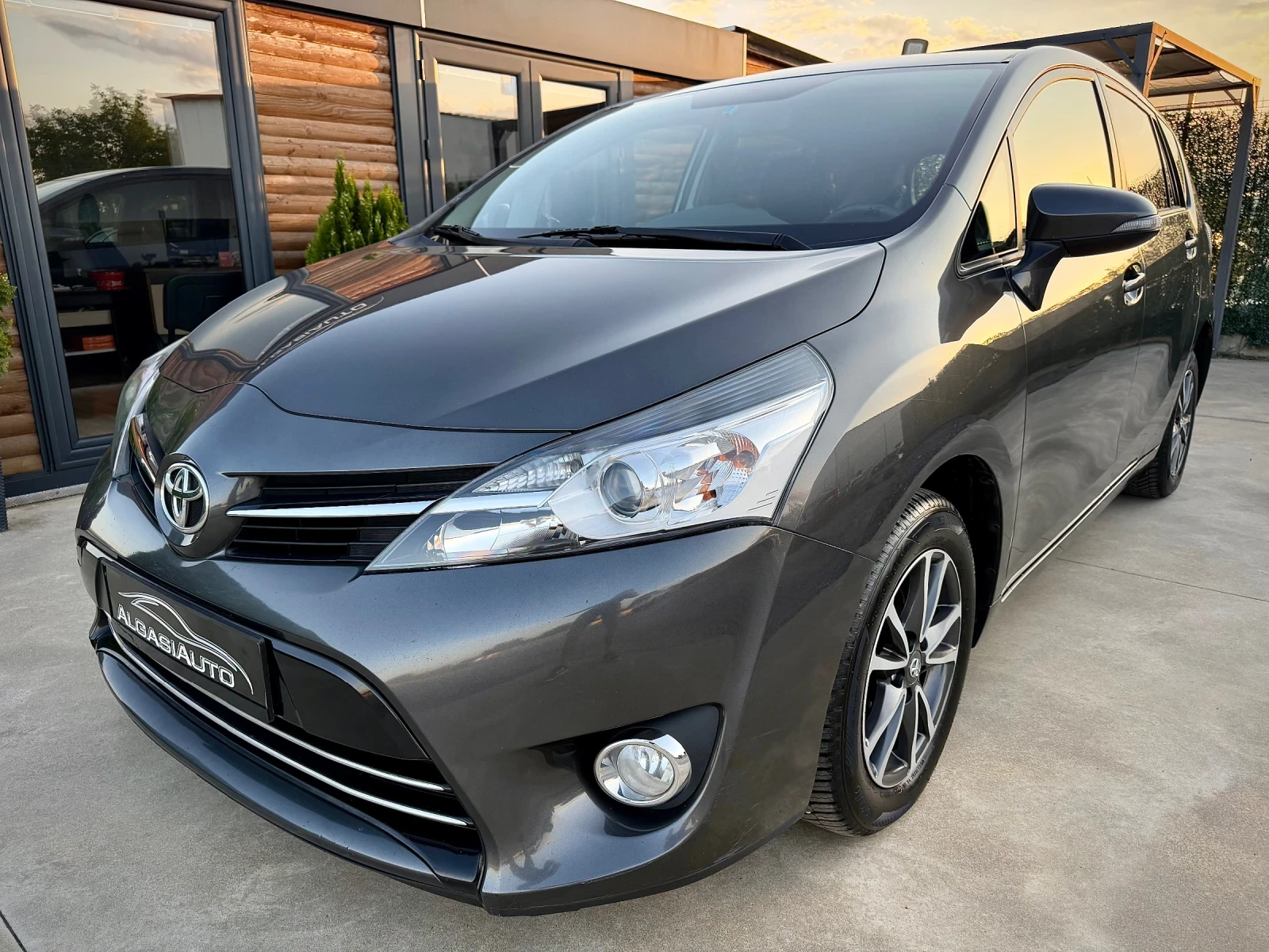 Toyota Verso 1.6 VALVEMATIC* CAMERA* 6+ 1