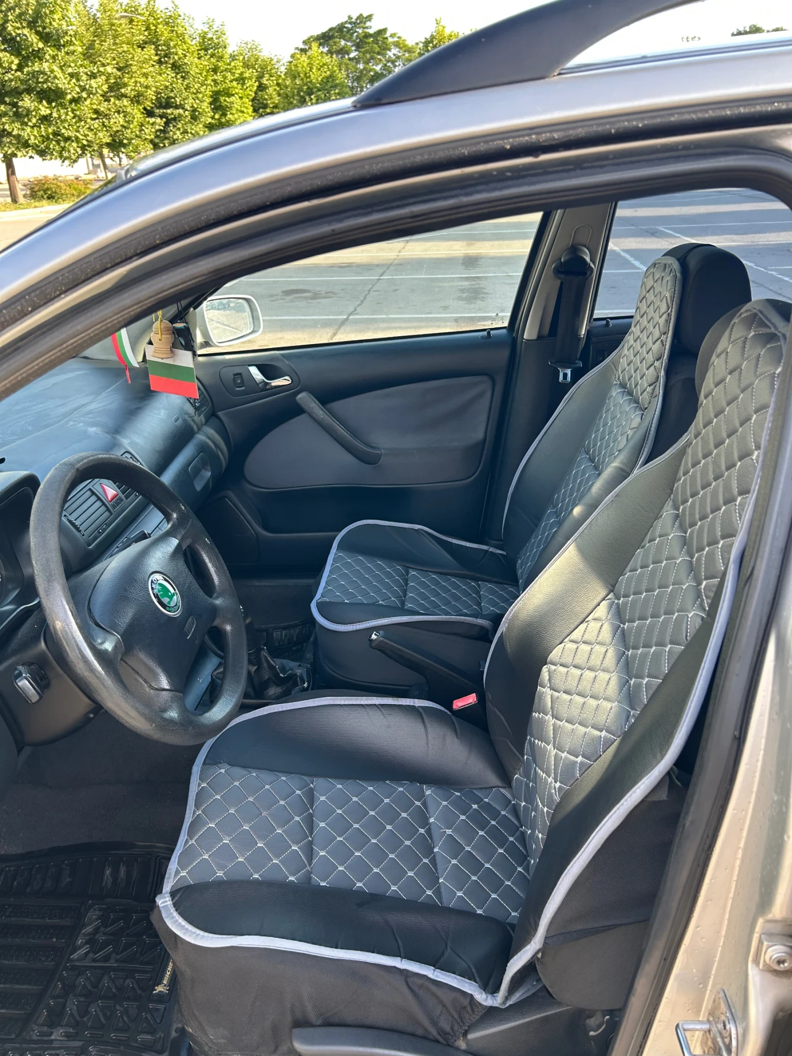 Skoda Octavia 1.9, снимка 10 - Автомобили и джипове - 54894284