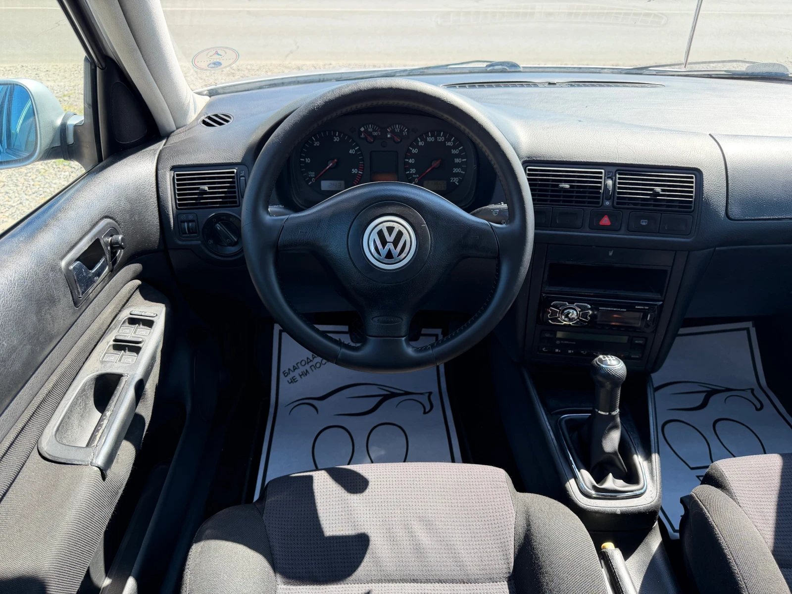 VW Golf 1, 9/90кс., снимка 11 - Автомобили и джипове - 55001336