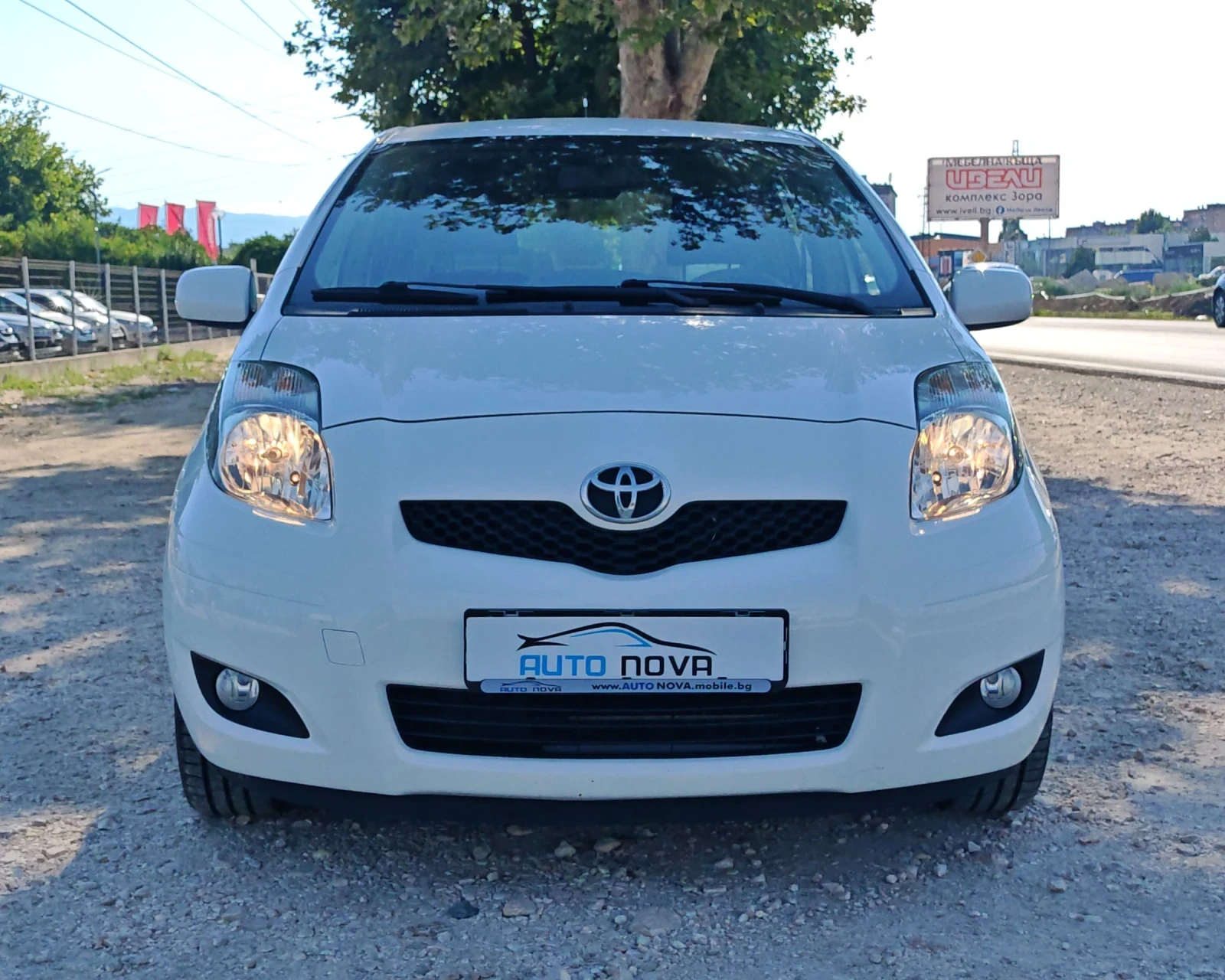 Toyota Yaris 1.3 101 �.�. ������! 150 000 ��! ������!!! | Mobile.bg � ����������� 2