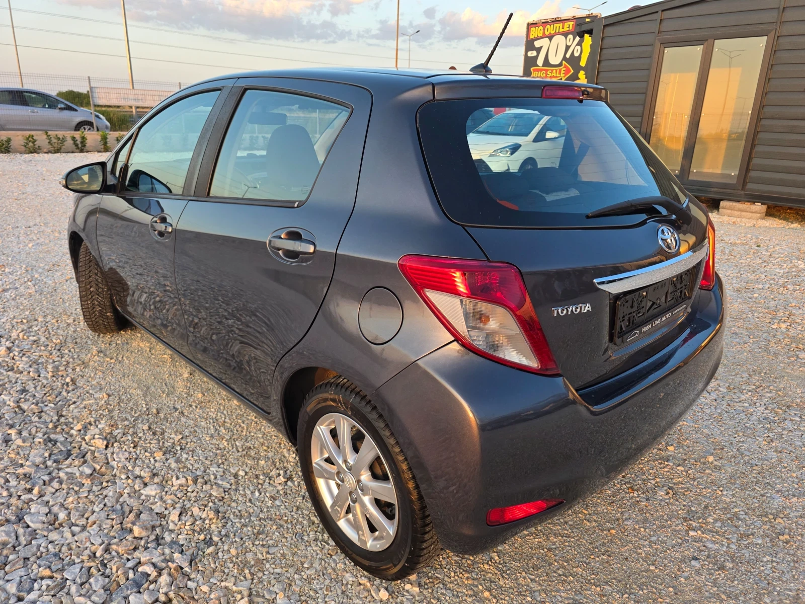 Toyota Yaris 1.33 vvti Navi Камера Евро 5, снимка 2 - Автомобили и джипове - 55125784