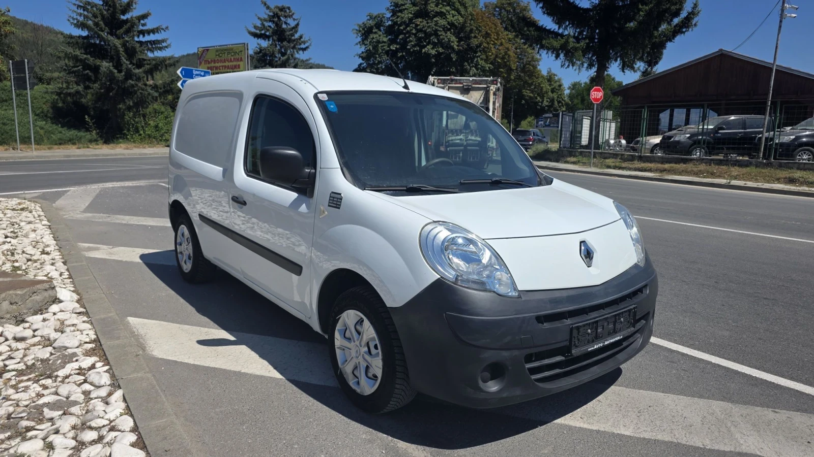 Renault Kangoo 1.5 Климатик, снимка 2 - Автомобили и джипове - 55690543