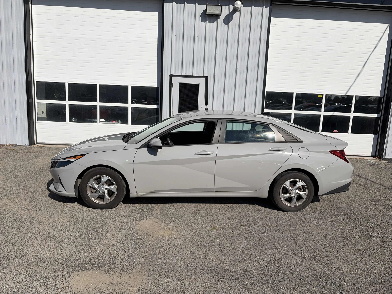 Hyundai Elantra, снимка 2 - Автомобили и джипове - 55703626