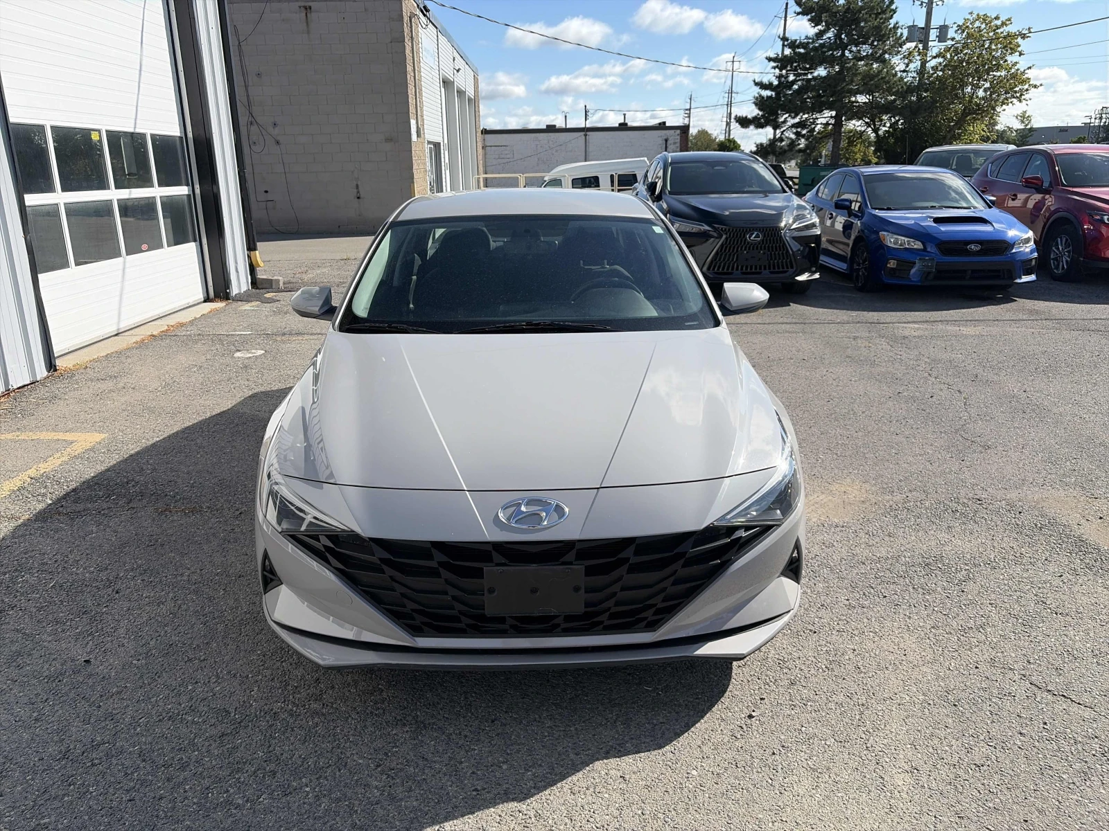 Hyundai Elantra, снимка 6 - Автомобили и джипове - 55703626
