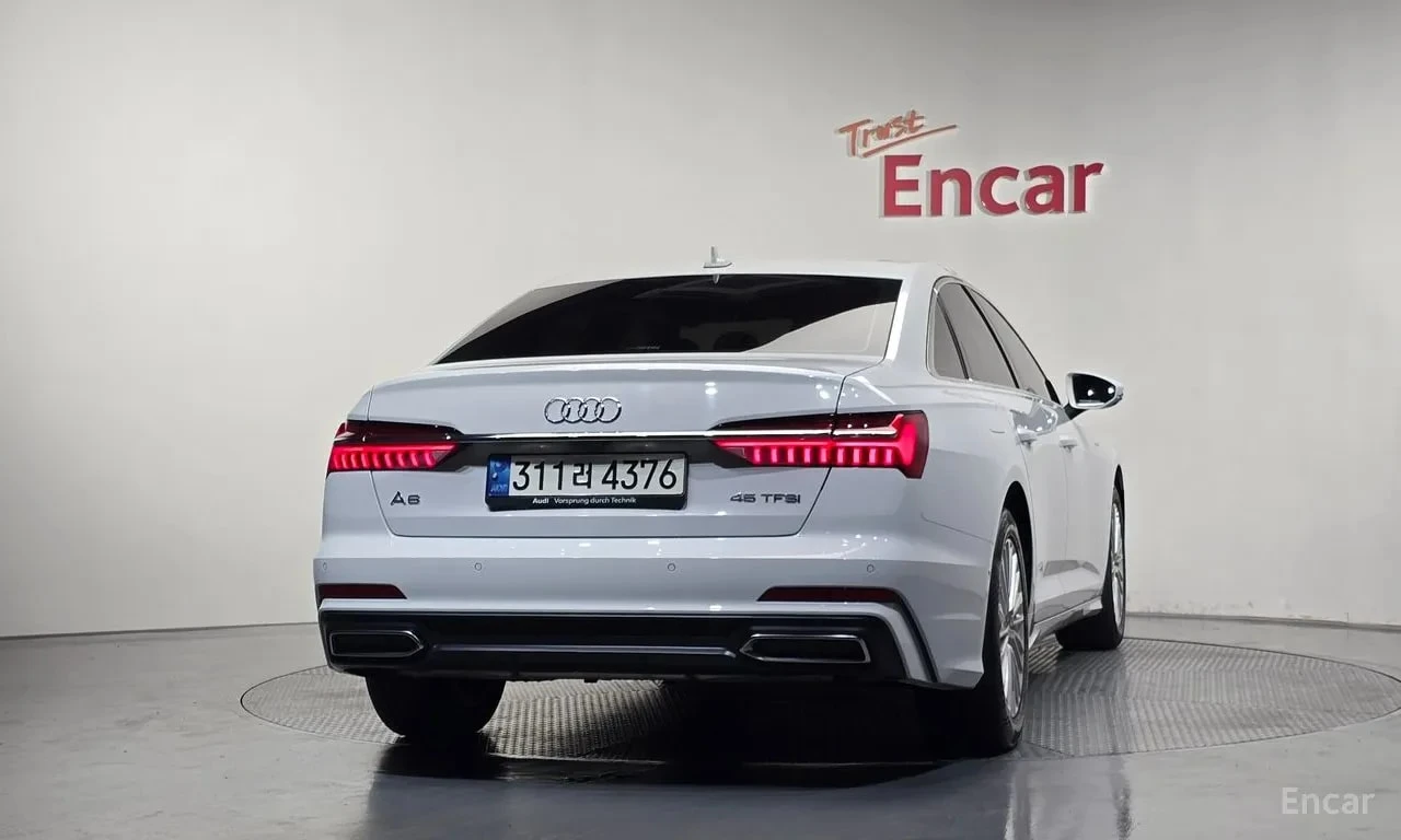 Audi A6 * 45 TFSI Premium * ДИСТРОНИК * ОБДУХВАНЕ* HEAD-UP, снимка 4 - Автомобили и джипове - 55886563