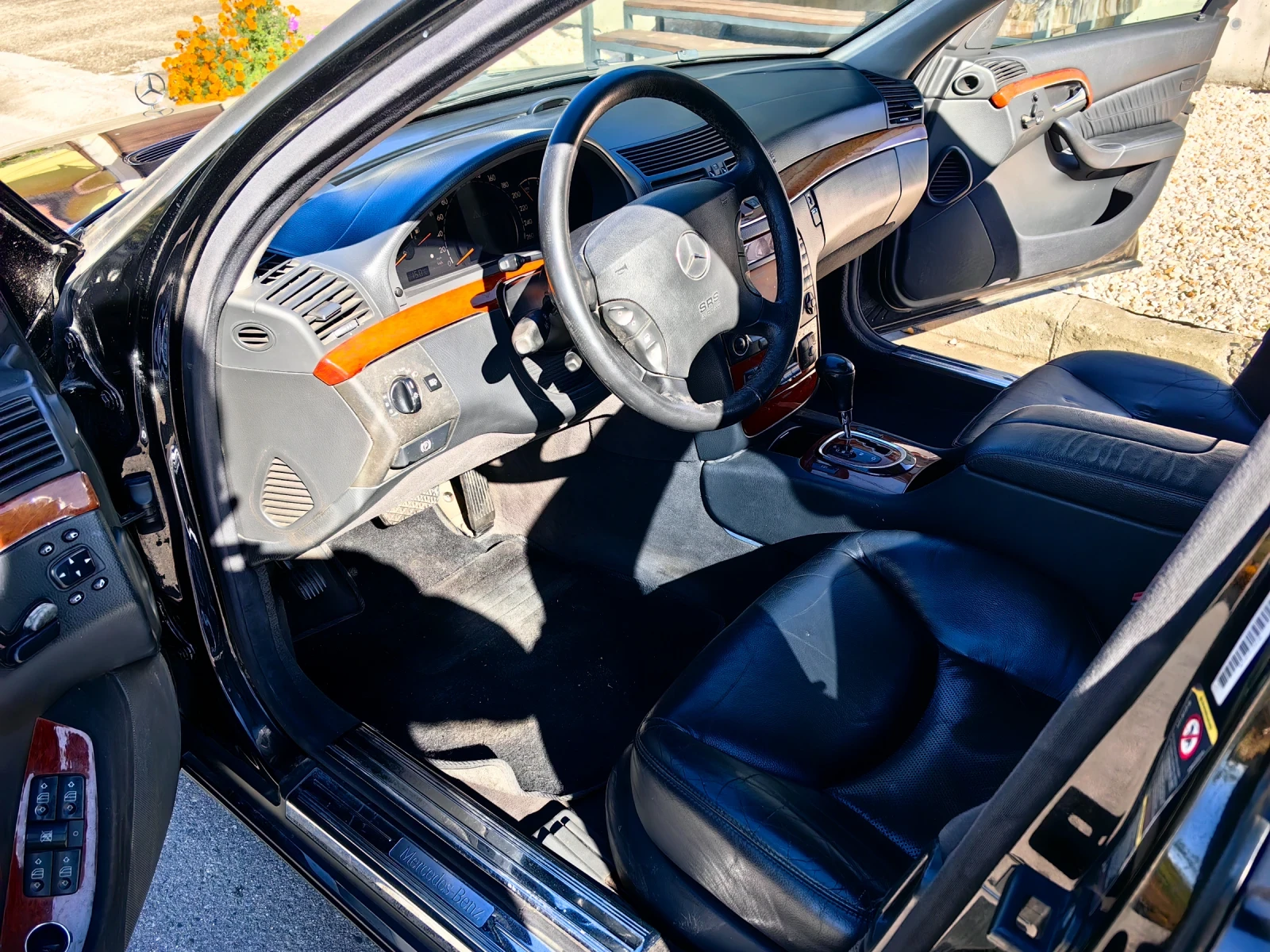 Mercedes-Benz S 320, снимка 11 - Автомобили и джипове - 56555913