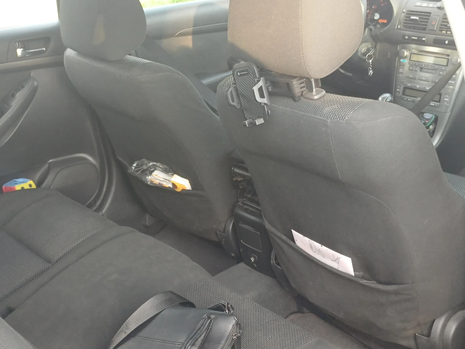 Toyota Avensis | Mobile.bg � ����������� 4