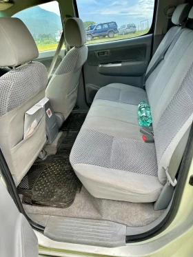 Toyota Hilux 3.0 D-4D, снимка 2