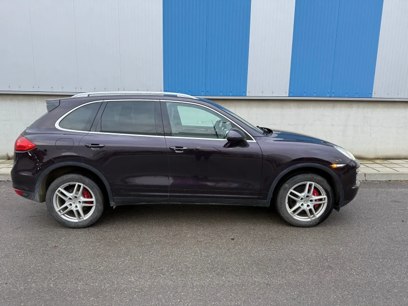 Porsche Cayenne, снимка 3 - Автомобили и джипове - 48682678