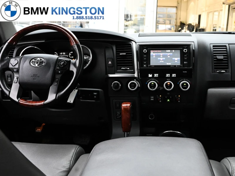 Toyota Sequoia Platinum * 4WD * 5.7 * Carfax * , снимка 8 - Автомобили и джипове - 53459255