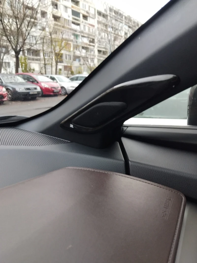 Toyota C-HR 1.2 turbo s 131к.с 4по4, снимка 16 - Автомобили и джипове - 55826657