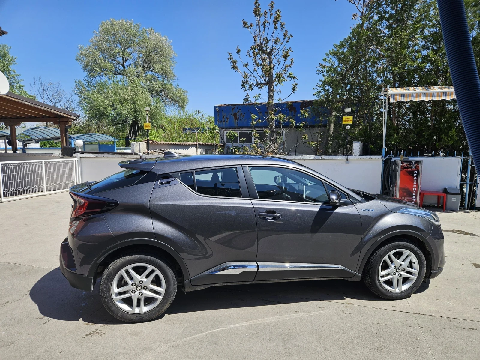 Toyota C-HR Hybrid  Камера дисктроник в Гаранция  - изображение 2