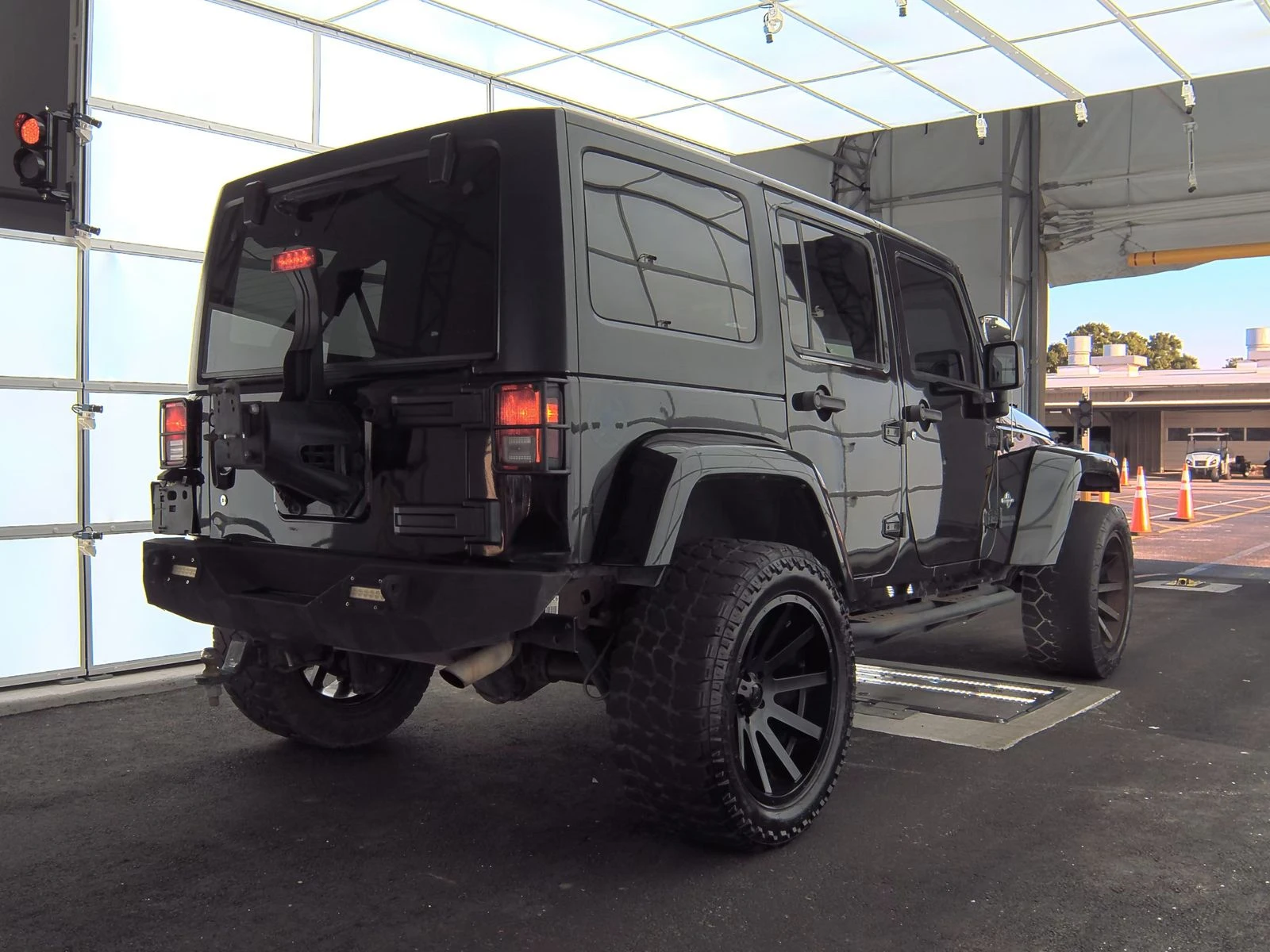 Jeep Wrangler Unlimited Freedom Edition 3.6l* ПЕРФЕКТЕН ЗА ГАЗ - изображение 5