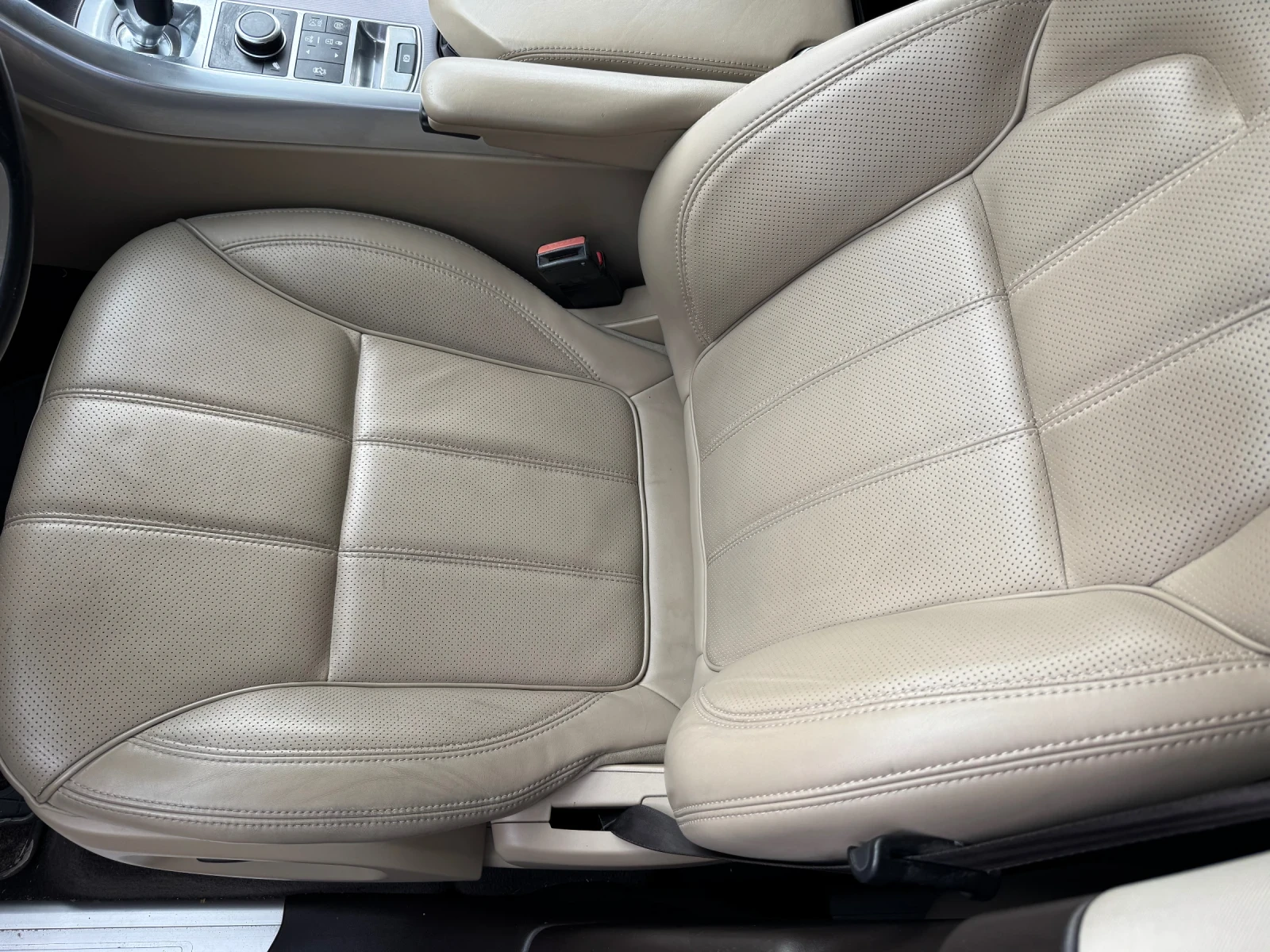 Land Rover Range Rover Sport 185000km* 3.0d 249hp* NAVI* LED* КОЖА* КАМЕРА - изображение 10