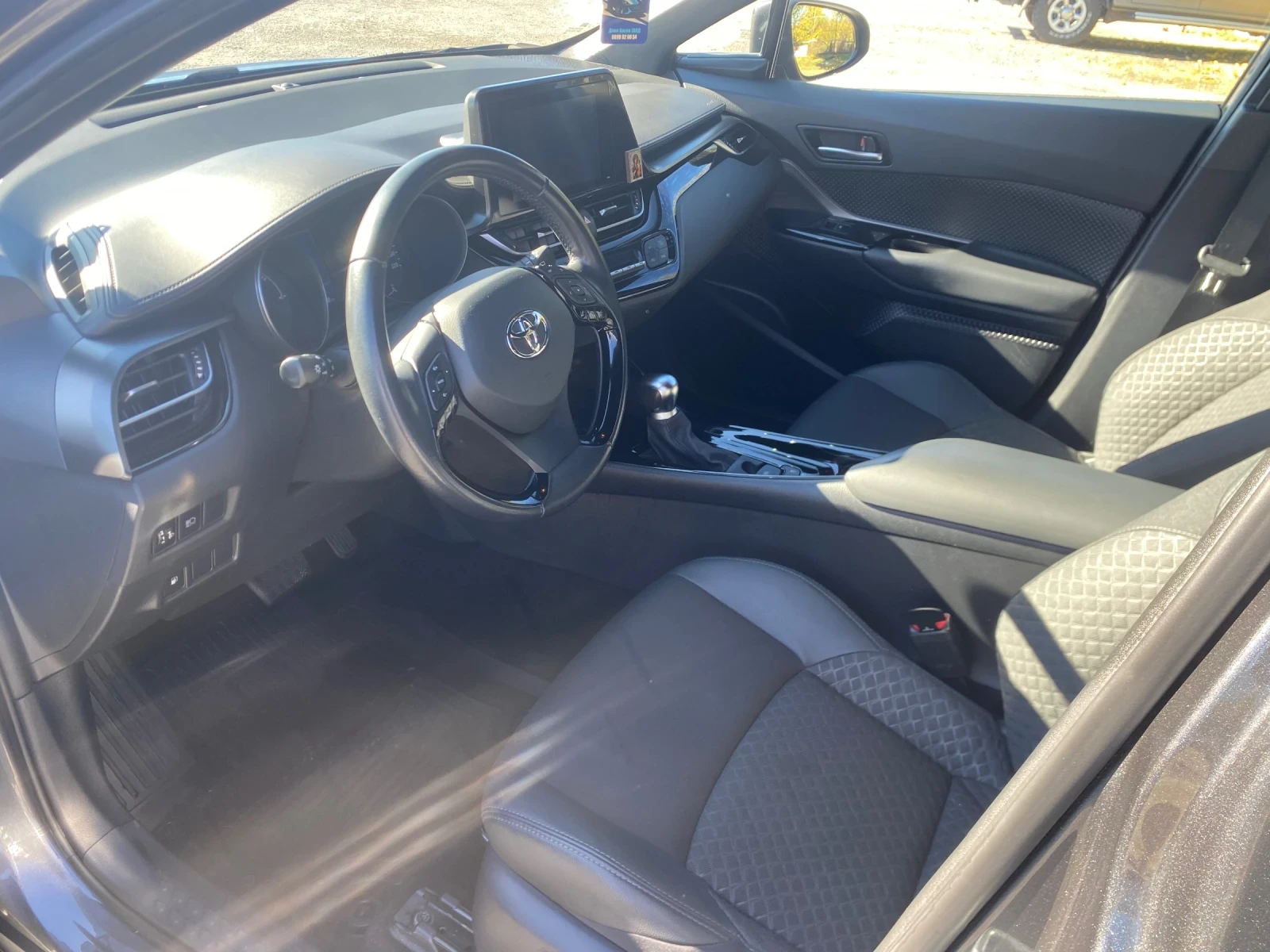 Toyota C-HR HYBRID - изображение 5