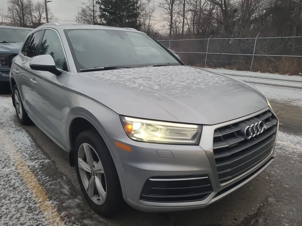 Audi Q5 * PROGRESSIV * CARFAX * ЦЕНА ДО БГ - изображение 2