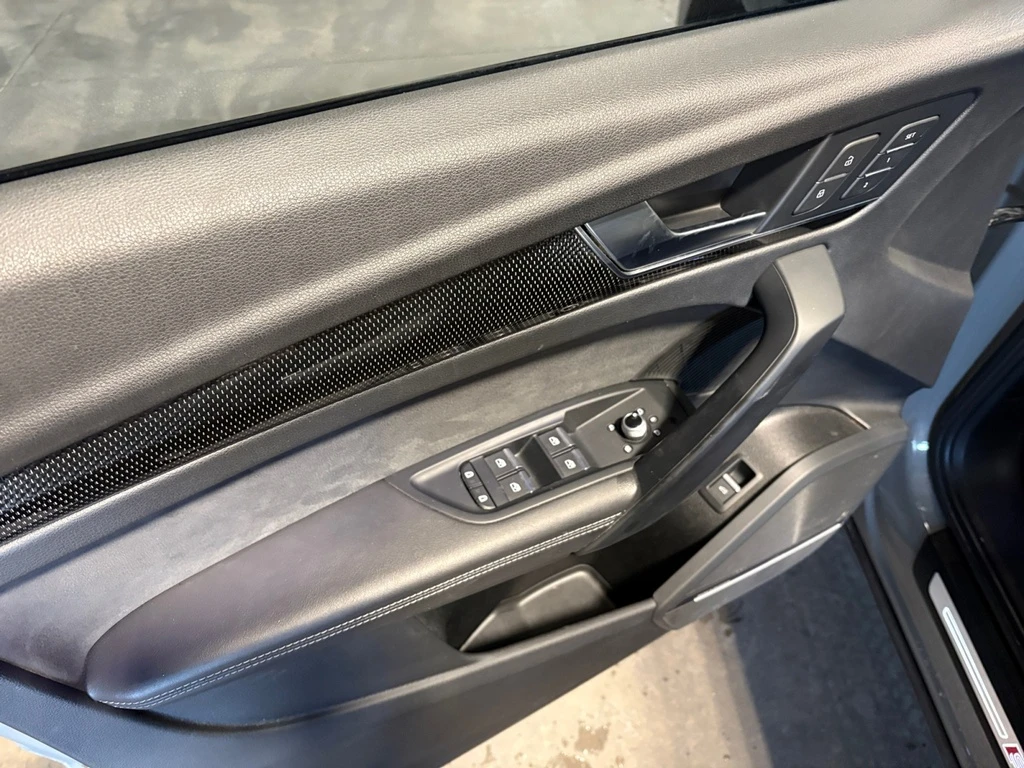 Audi SQ5 Technik / Bang & Olufsen / Ambient / Black Optics - изображение 5