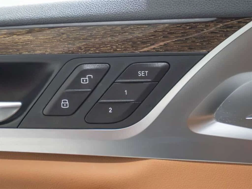 BMW X3 * MANAGERS RETAIL BLOWOUT xDrive30i Premium Packa , снимка 6 - Автомобили и джипове - 53988828