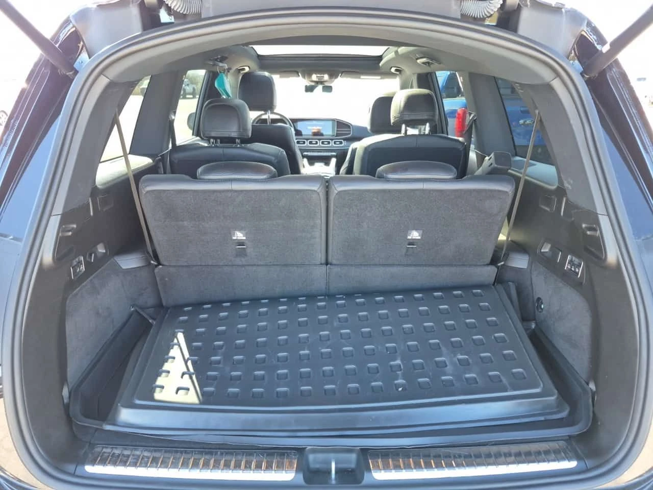 Mercedes-Benz GLS 450 AMG * ОБДУХВАНЕ * BURMESTER * HEAD UP * CARFAX * , снимка 15 - Автомобили и джипове - 54185709