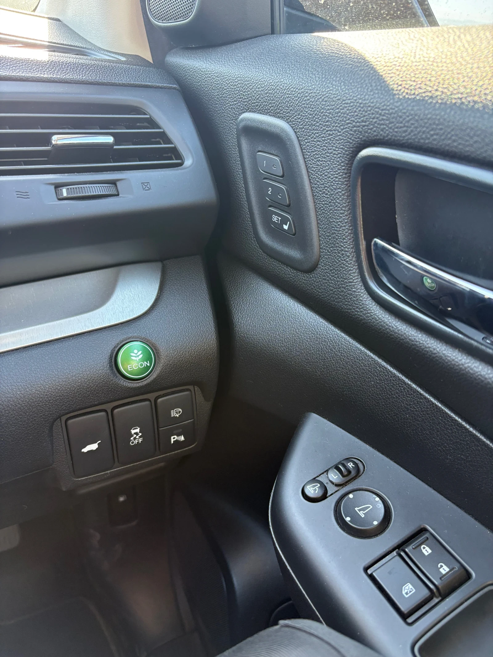 Honda Cr-v 2.2 i-DTEX 4x4 EX, снимка 12 - Автомобили и джипове - 55074618