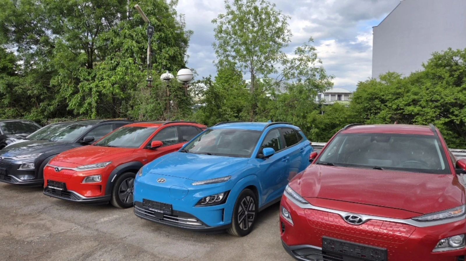 Hyundai Kona SOH100%/2024/СЕРВИЗНА КНИЖКА, снимка 15 - Автомобили и джипове - 55182384