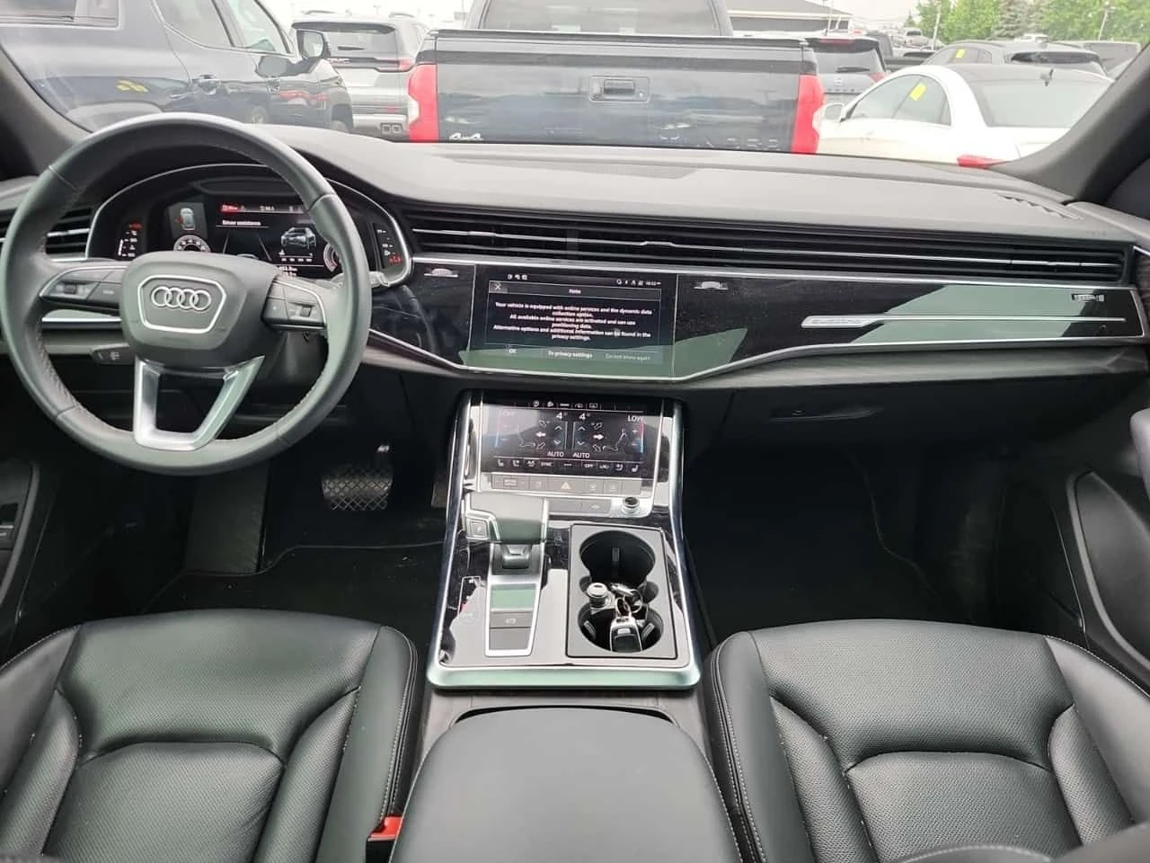 Audi Q8 * CARFAX * ОБДУХВАНЕ * ПАНОРАМА * 2 КЛЮЧА * , снимка 10 - Автомобили и джипове - 55206878