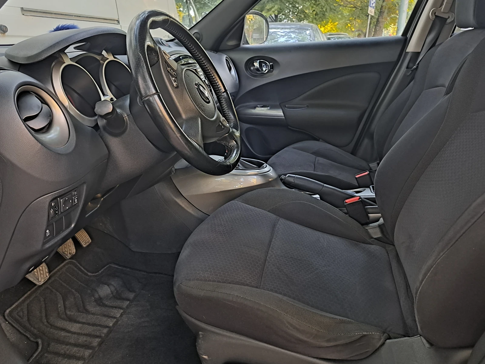 Nissan Juke, снимка 12 - Автомобили и джипове - 55449527