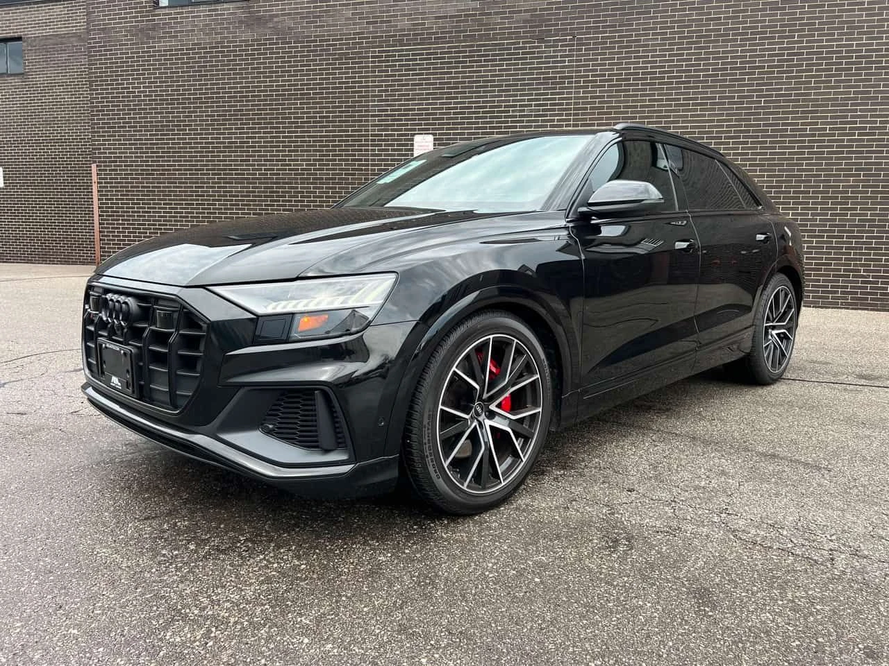 Audi SQ8 * 4.0 TFSI quattro * CARFAX * ОПЦИЯ ЗА ФИНАНСИРАНЕ, снимка 10 - Автомобили и джипове - 55689783