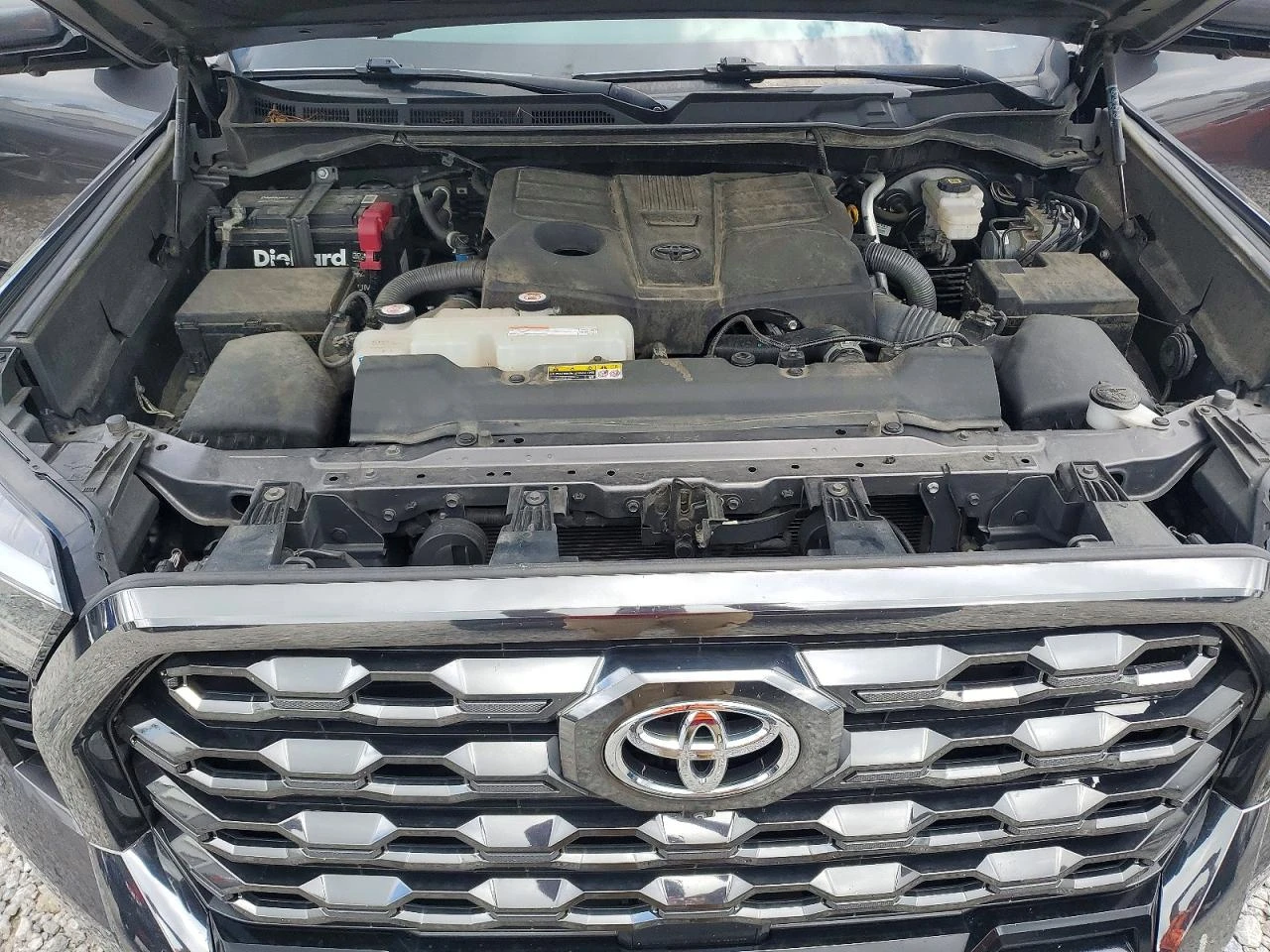 Toyota Tundra 3.4l Platinum, снимка 11 - Автомобили и джипове - 56045761