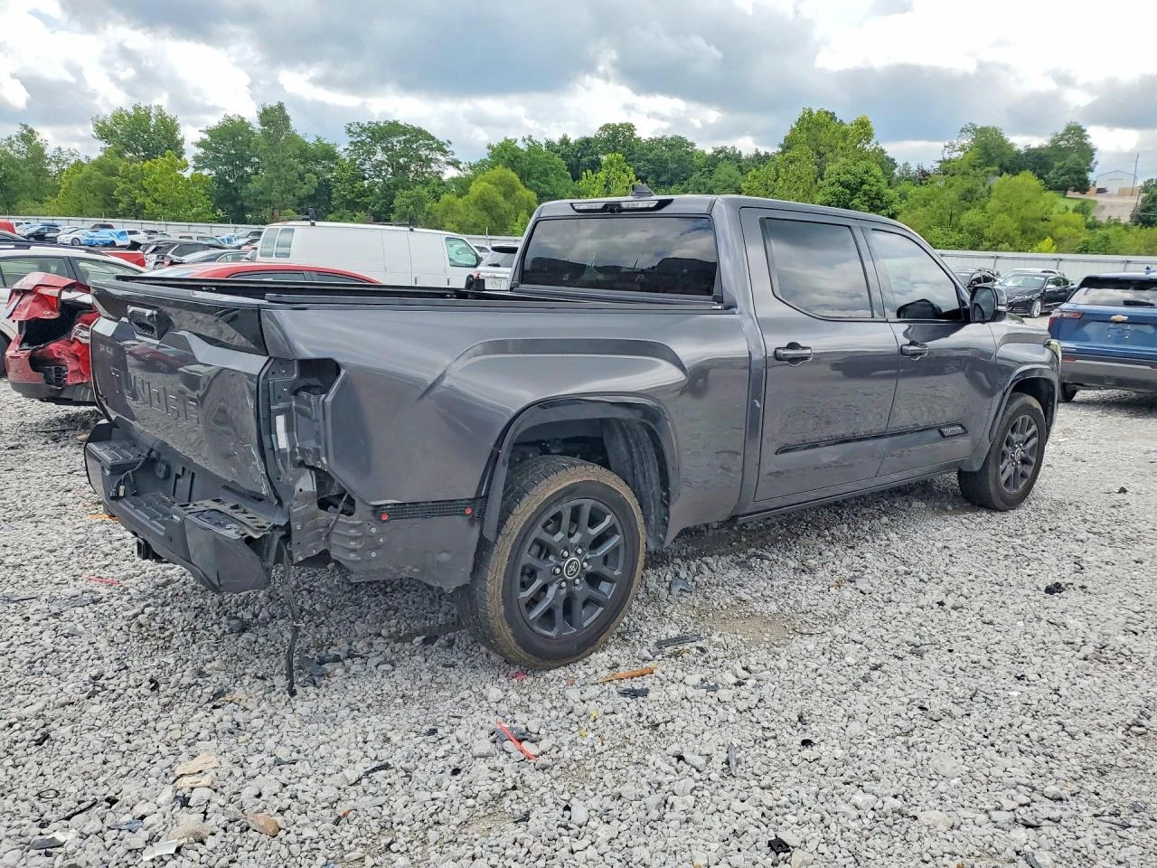 Toyota Tundra 3.4l Platinum, снимка 3 - Автомобили и джипове - 56045761