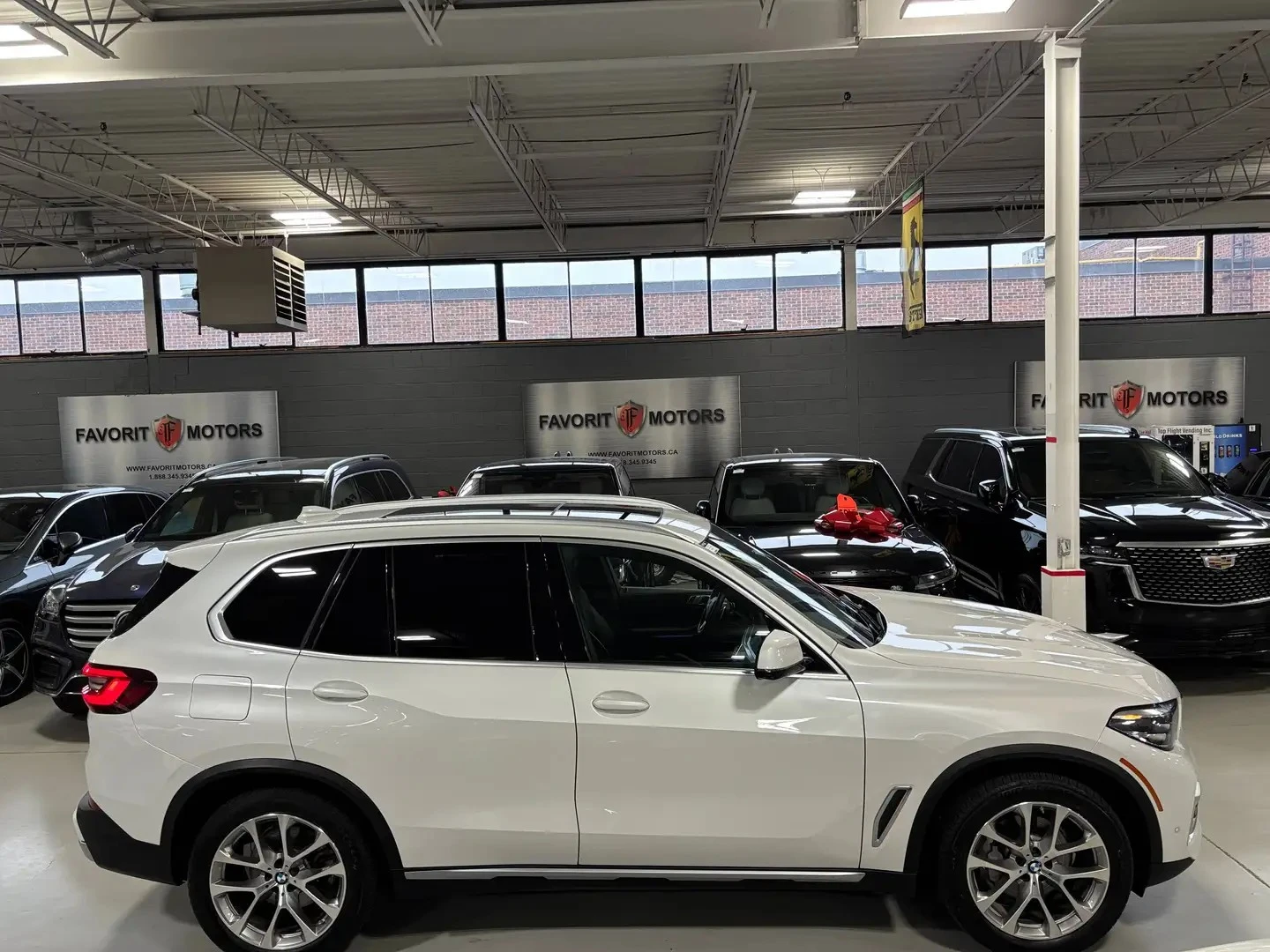 BMW X5 xDrive40i Premium pkgЦена до България & АвтоКредит, снимка 3 - Автомобили и джипове - 56145732