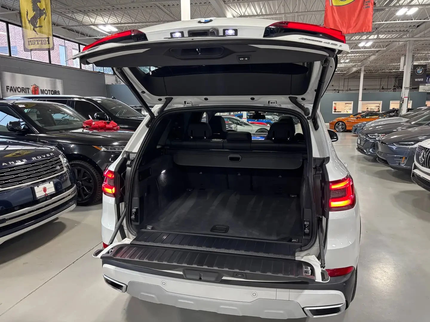 BMW X5 xDrive40i Premium pkgЦена до България & АвтоКредит, снимка 5 - Автомобили и джипове - 56145732