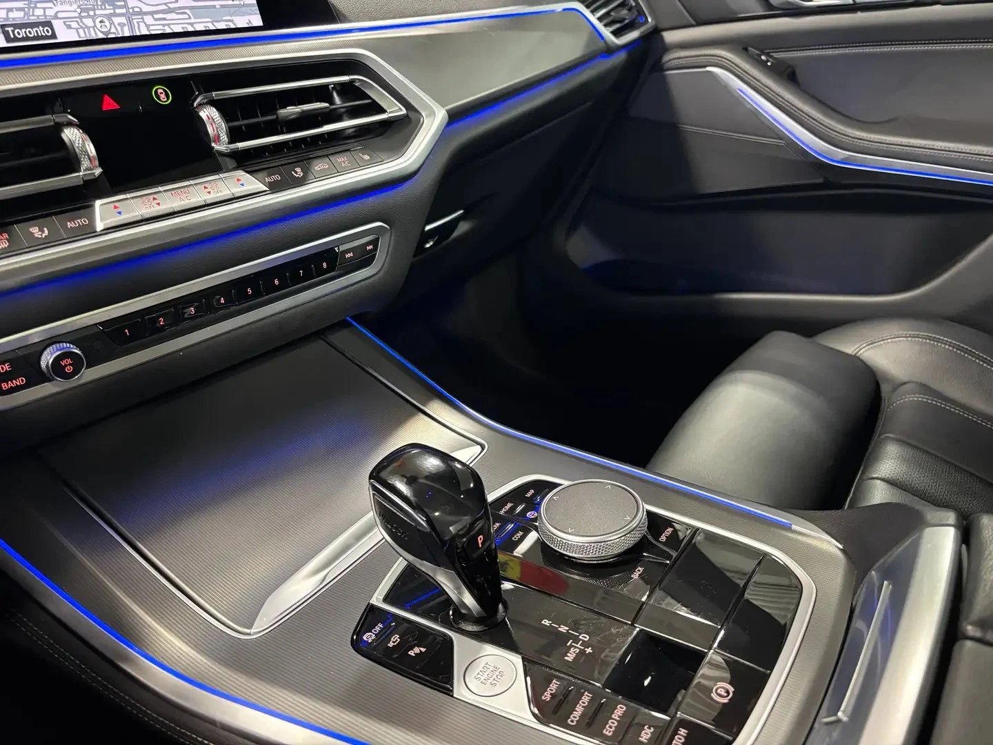 BMW X5 xDrive40i Premium pkgЦена до България & АвтоКредит, снимка 13 - Автомобили и джипове - 56145732