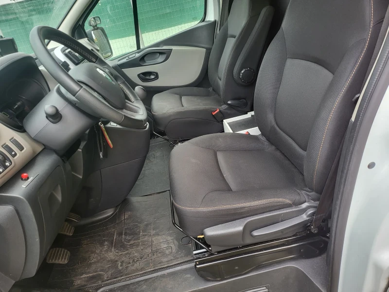 Renault Trafic 1, 6dci, снимка 15 - Бусове и автобуси - 48653100