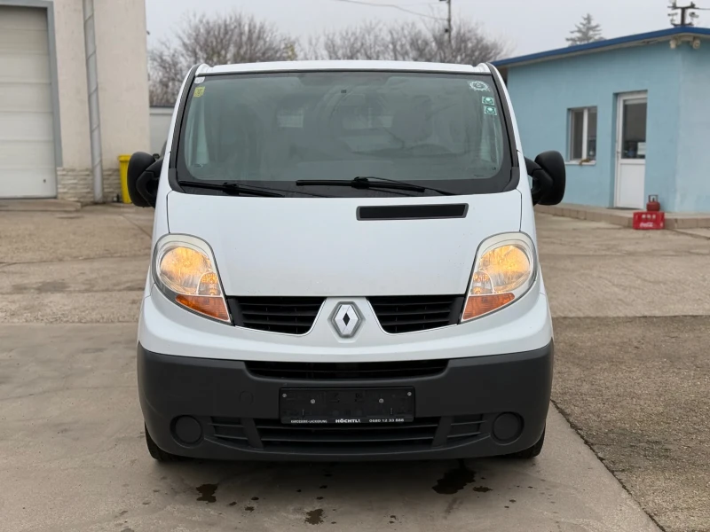 Renault Trafic * Климатик* , снимка 8 - Бусове и автобуси - 52813579