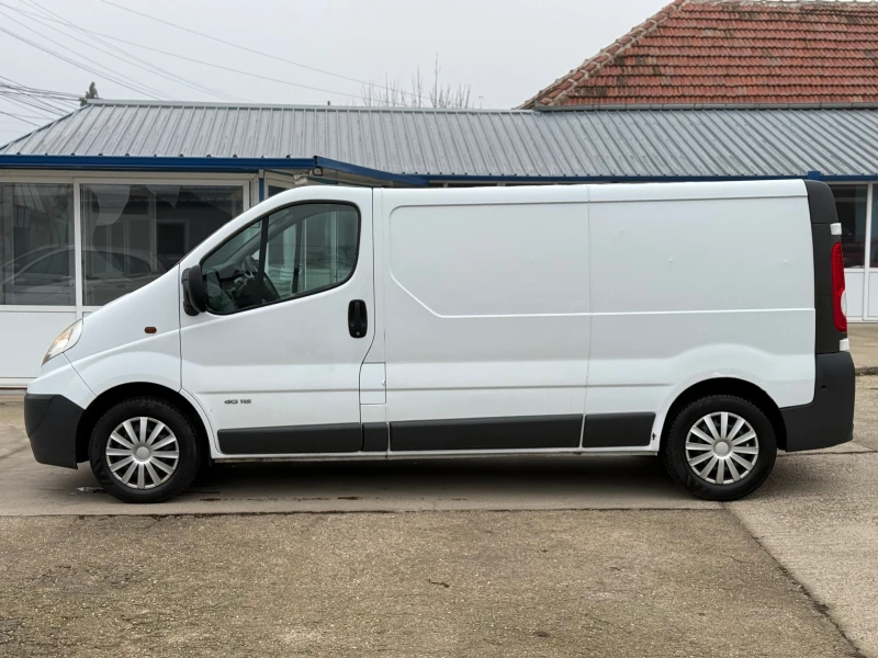 Renault Trafic * Климатик* , снимка 6 - Бусове и автобуси - 52813579